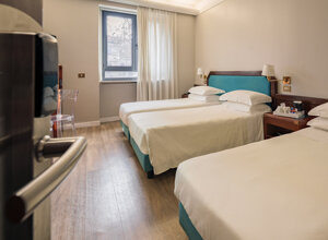 hotel%20astoria%20ok-10.jpeg