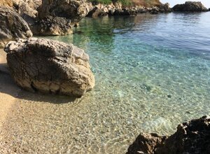 edb11268-4f4f-4a78-b043-e4d007bf68d9