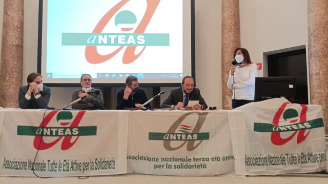 c8ef7689-8427-486d-9e99-a280708c084e