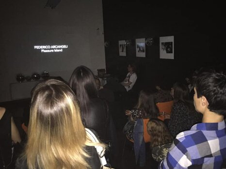 12da37db-0394-4e9d-8f37-4538826ba83c