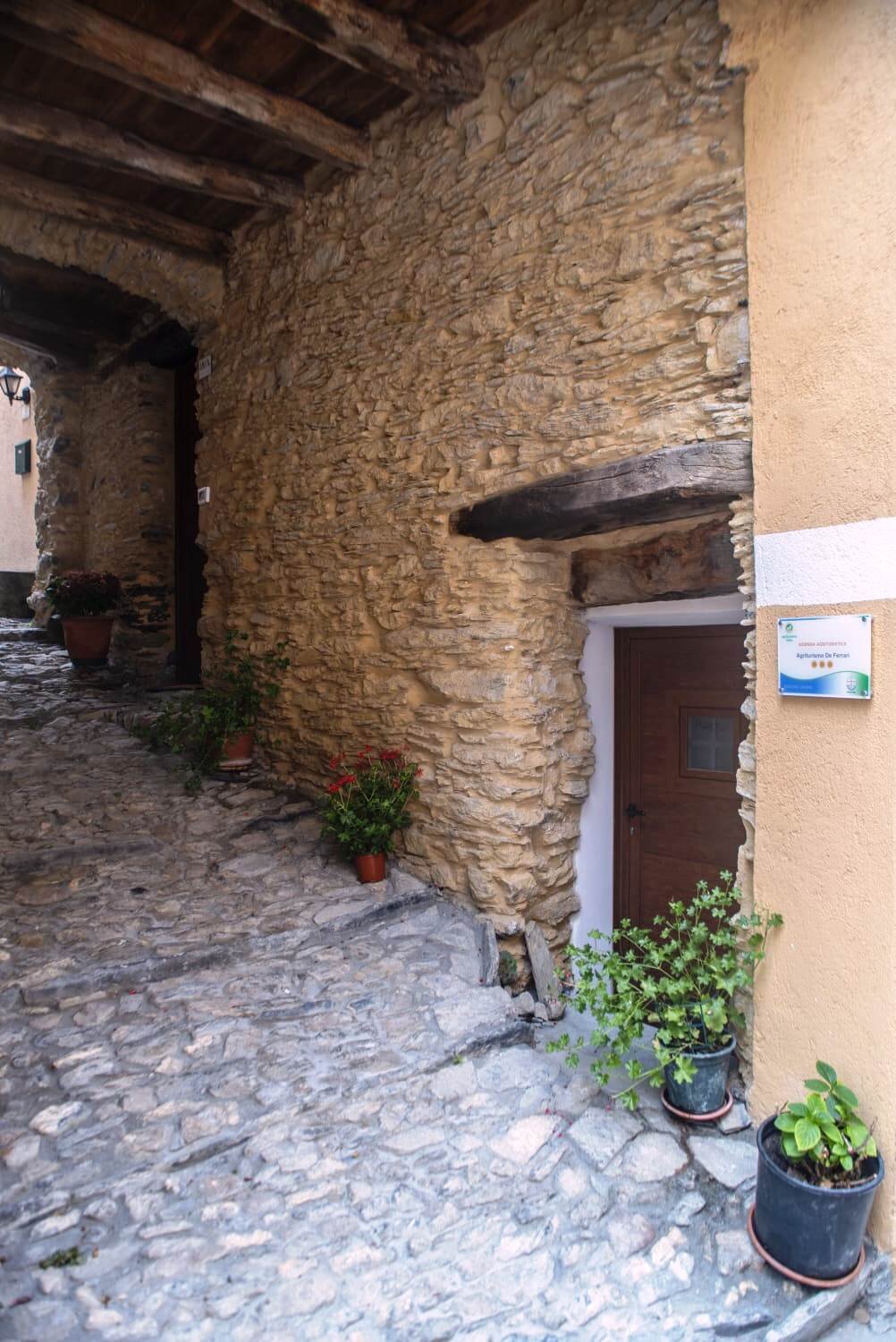 Zona arancione, nuova mazzata per gli agriturismi