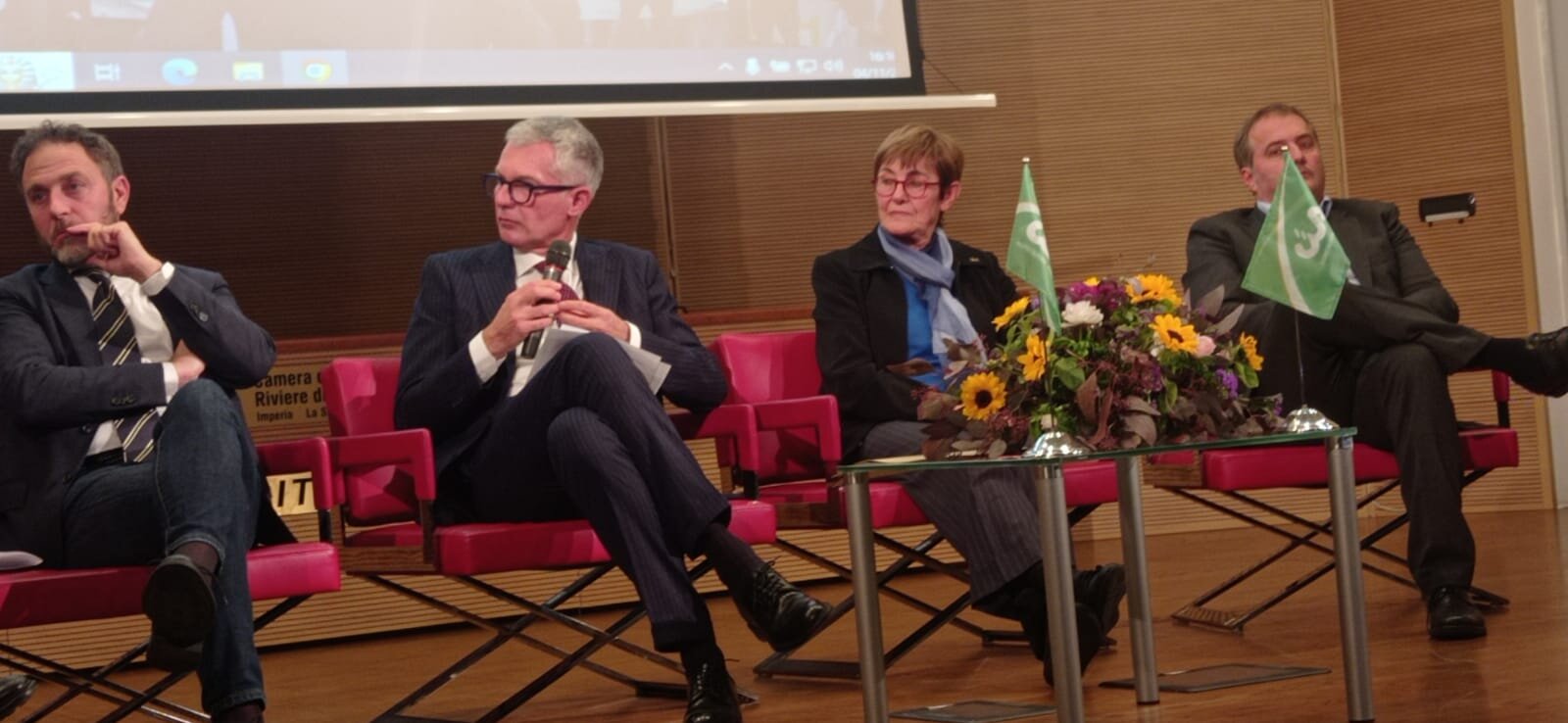 Cia a Olioliva: "Rilancio della produzione per salvare l'olivicoltura ligure"