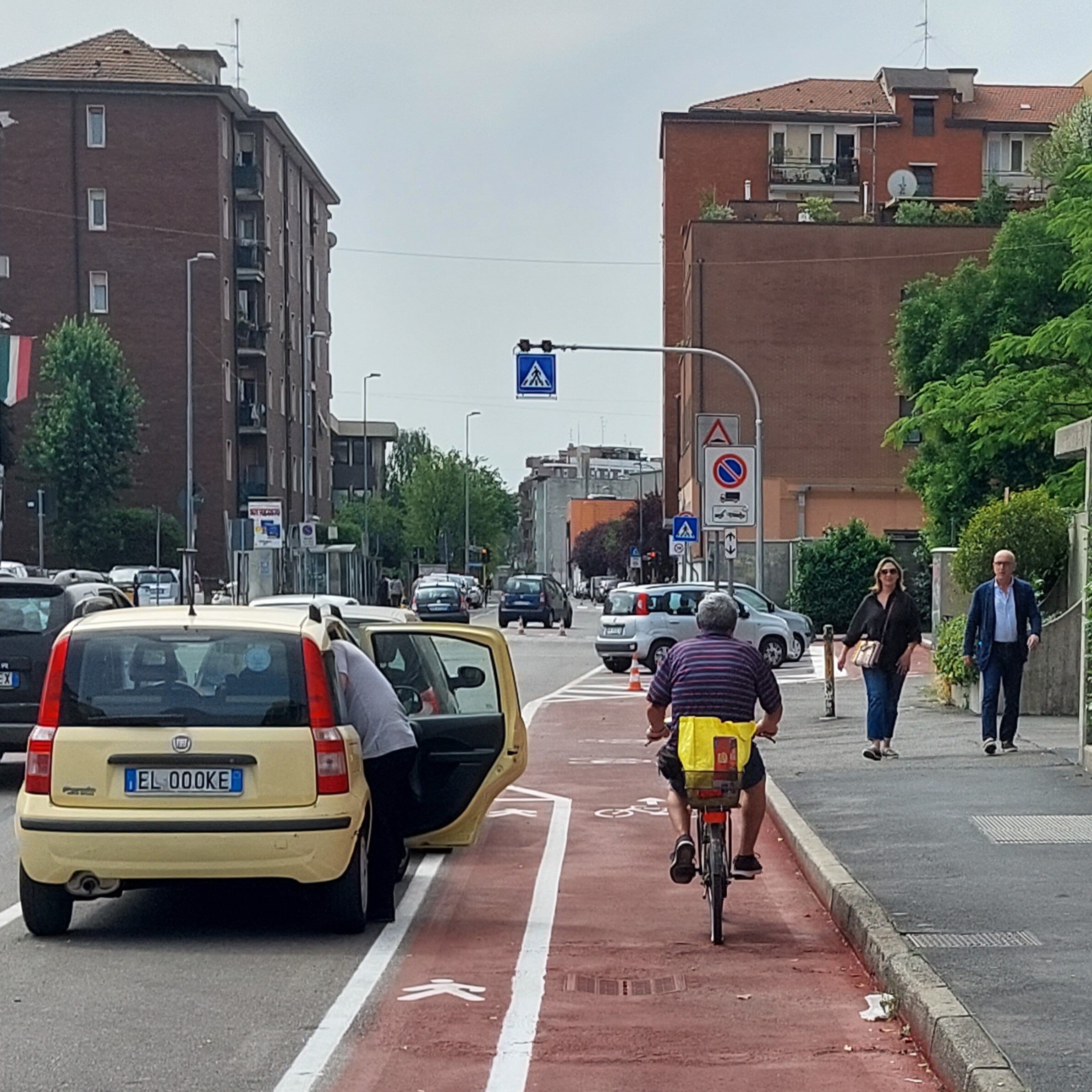 93d833d1-9e2f-40e8-a1f8-1c158464025c.jpg 93d833d1-9e2f-40e8-a1f8-1c158464025c.jpg