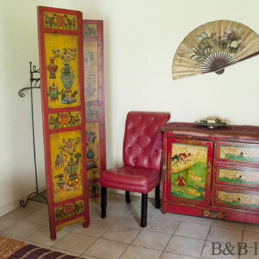 Oriente mit großen Fenstertüren, Meeresseite Oriente mit großen Fenstertüren, Meeresseite