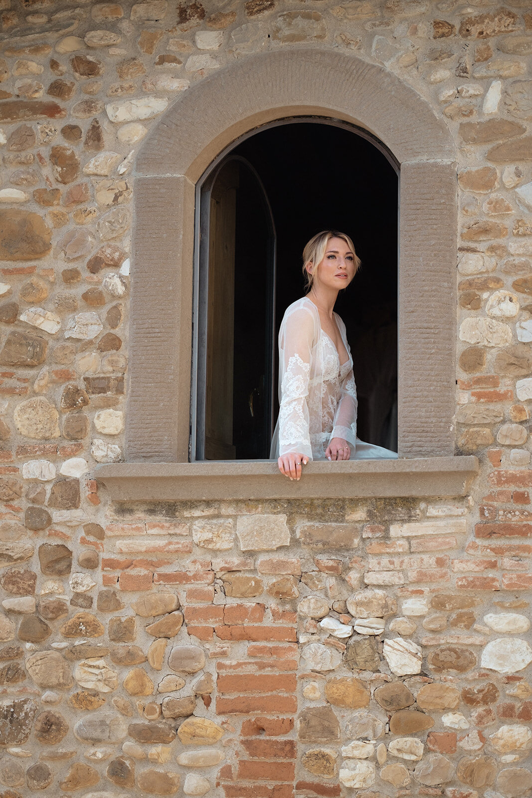 getting-ready-sarah_blaine+sarah-125_websize.jpeg getting-ready-sarah_blaine+sarah-125_websize.jpeg