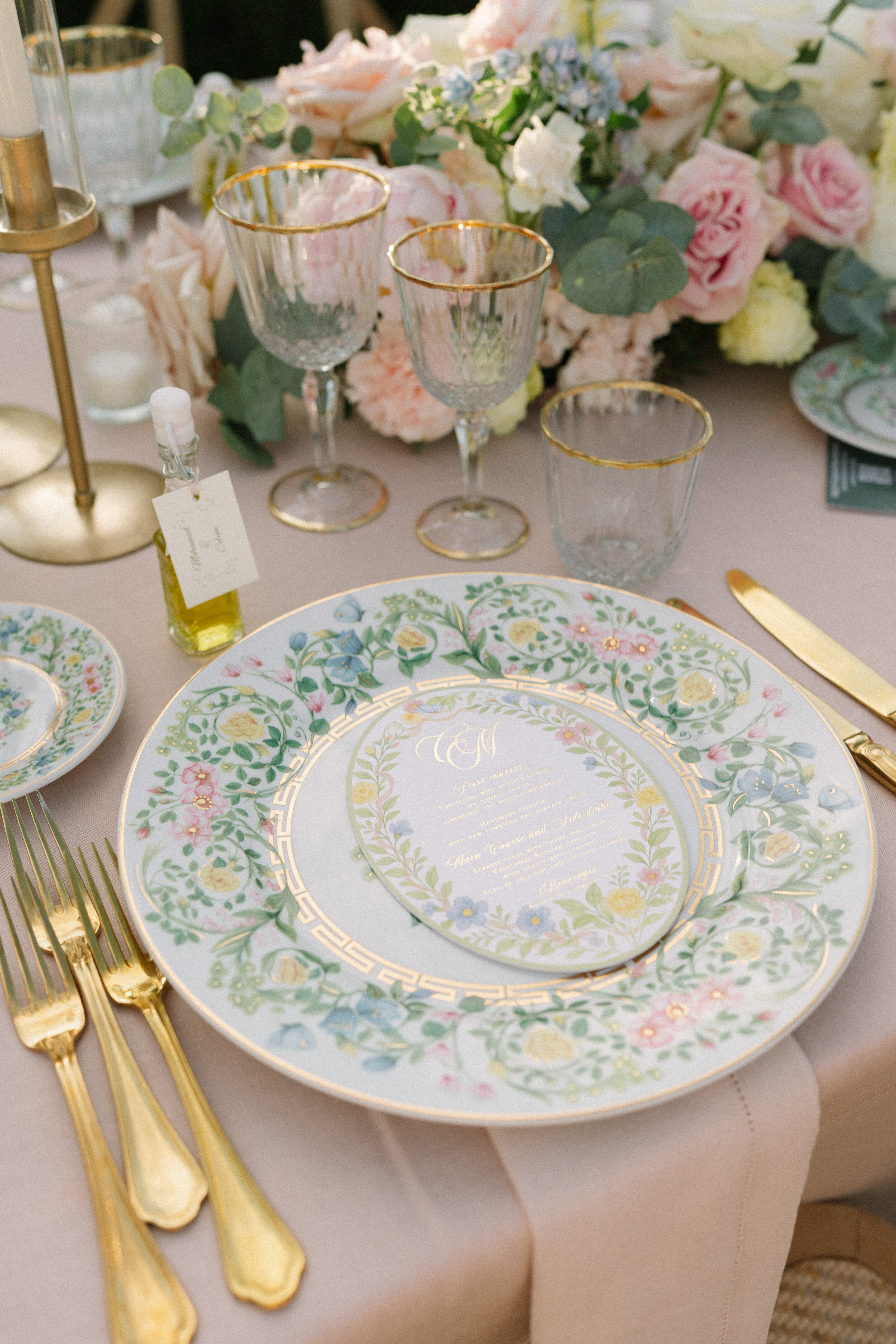 2d4e8f5c-f8ac-441a-82b9-77e2180f1f1d.jpg 2d4e8f5c-f8ac-441a-82b9-77e2180f1f1d.jpg