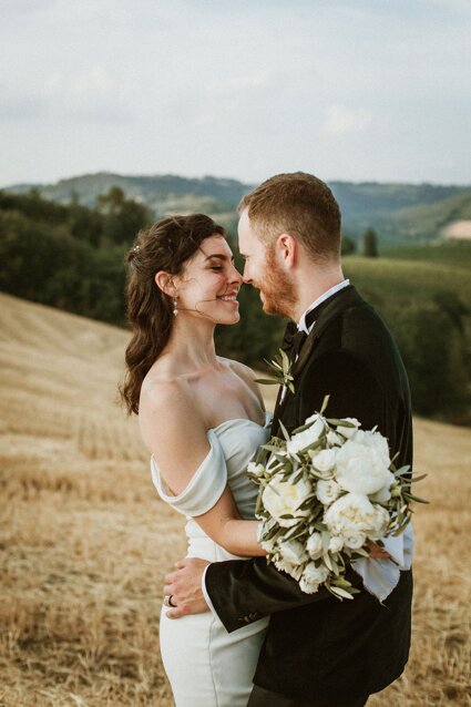 54a4d70d-8c04-406b-8b5f-a9cb2be1aed9