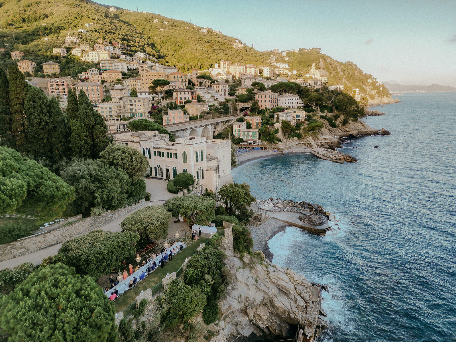 b9bfb91d-795e-4247-ba1f-026609304bd4.jpg b9bfb91d-795e-4247-ba1f-026609304bd4.jpg