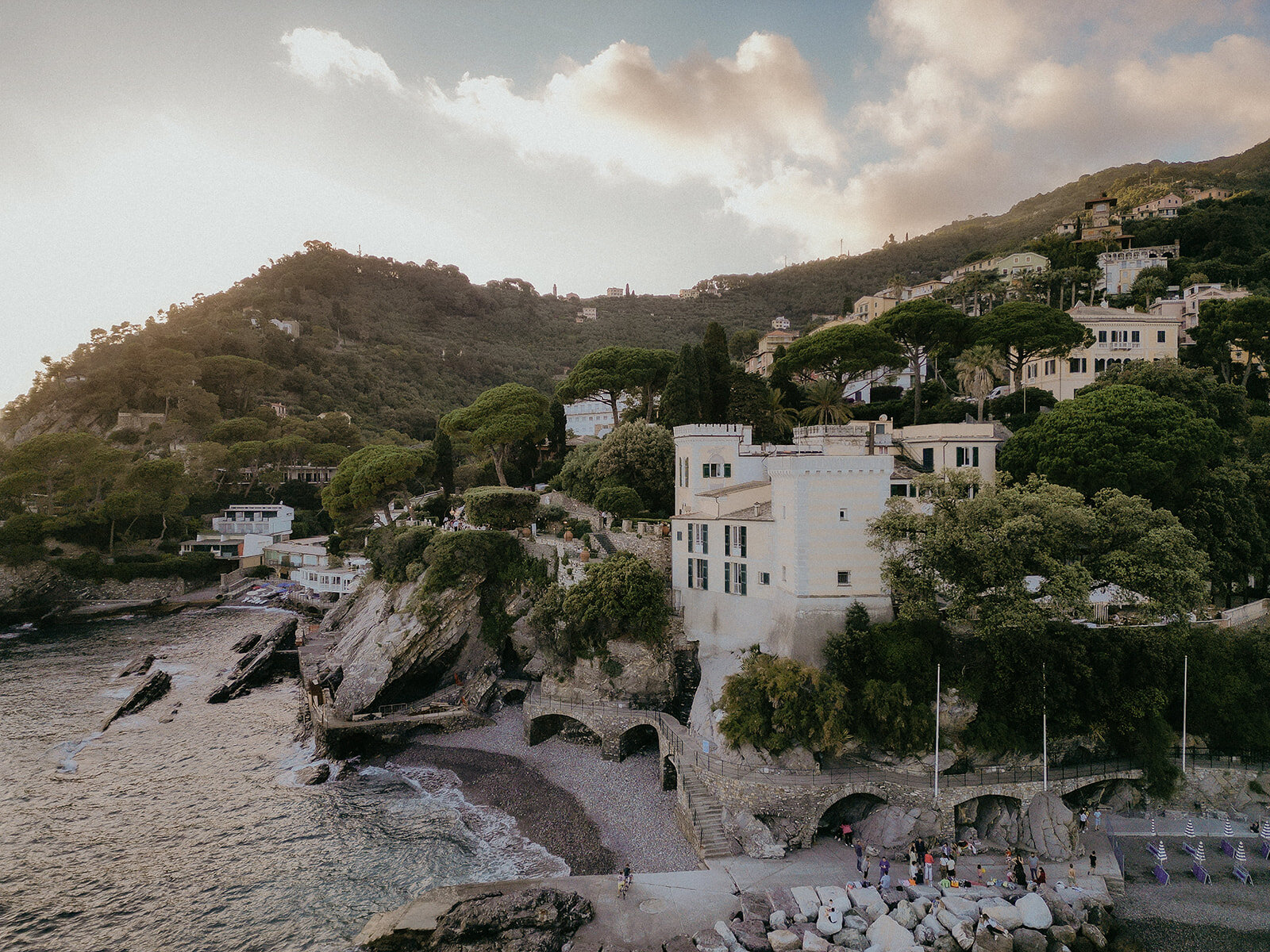 c4010769-c54a-4911-8912-38da923a2983.jpg c4010769-c54a-4911-8912-38da923a2983.jpg