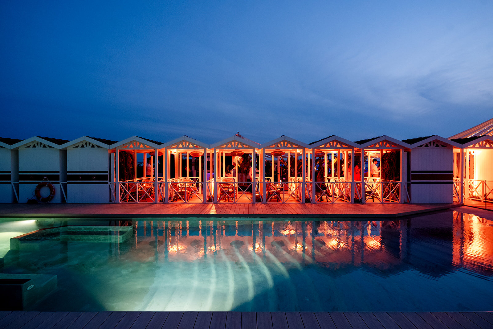 A Love Story that smells like the sea set in Forte dei Marmi. Silvia & Orrin - June 2025