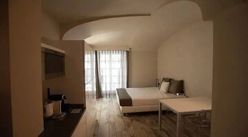 47c5b930-d67e-439b-b06c-531625735599