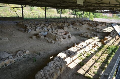 f144b0b8-5031-45a2-9249-ca206b6d4e7c