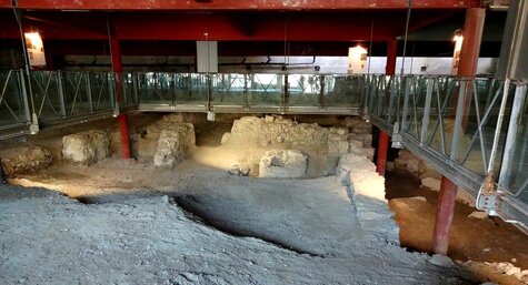 89b88ca6-e156-45f8-afda-83daea2627f0 89b88ca6-e156-45f8-afda-83daea2627f0