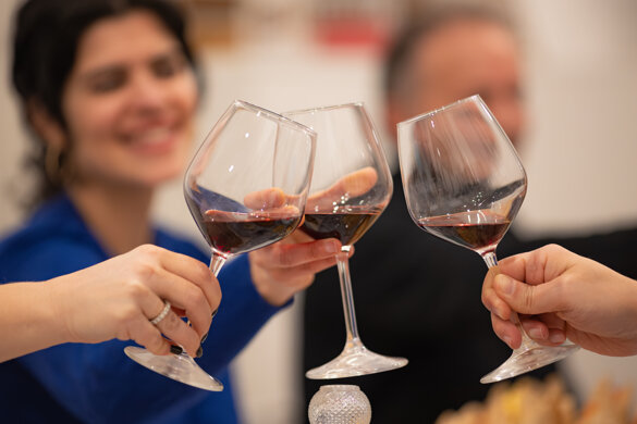 de9e5598-6357-4f3b-a00e-a3f15df53bbe