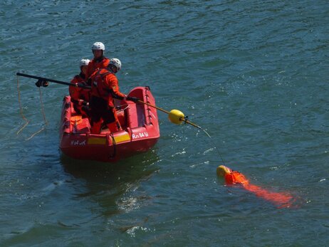 2a0d53bb-f03f-4cb2-b20b-b66ff2185d1c