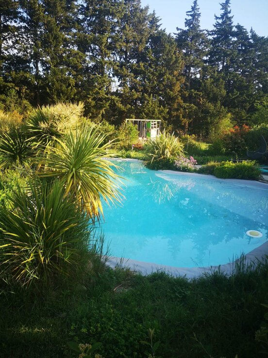 2541f035-f6e5-48c4-988d-6f333e41de66 2541f035-f6e5-48c4-988d-6f333e41de66