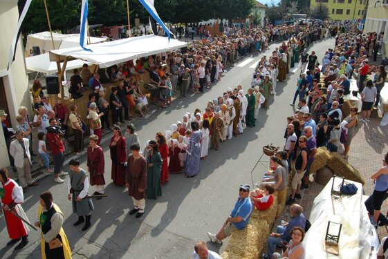 5fd336a6-b4f2-47f7-8654-50ac49bc87f6