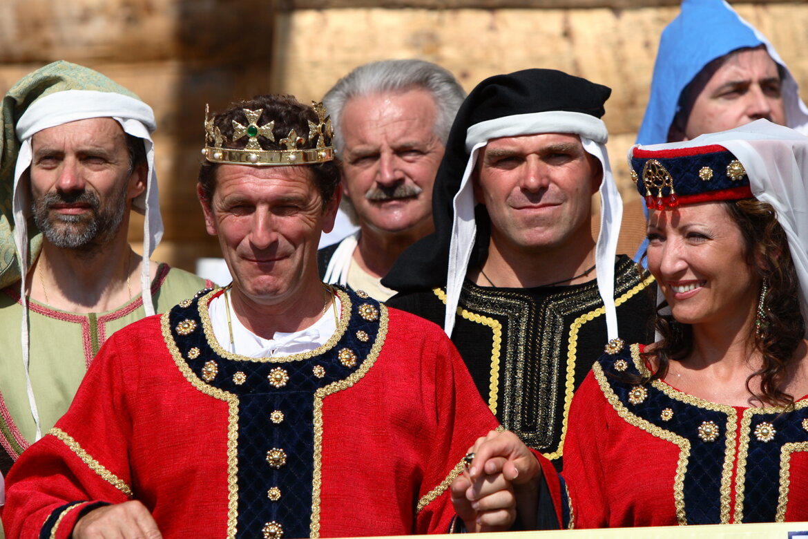 221e4b2c-9da6-4fcf-aa9f-d99583d0175f 221e4b2c-9da6-4fcf-aa9f-d99583d0175f