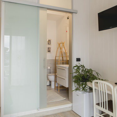 first room bathroom