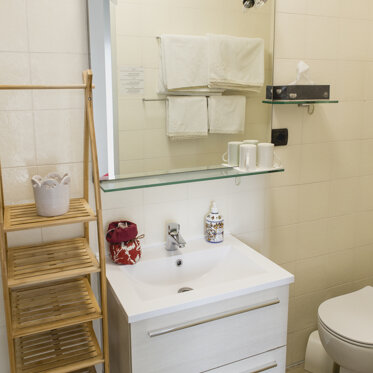 privat bathe of the second room