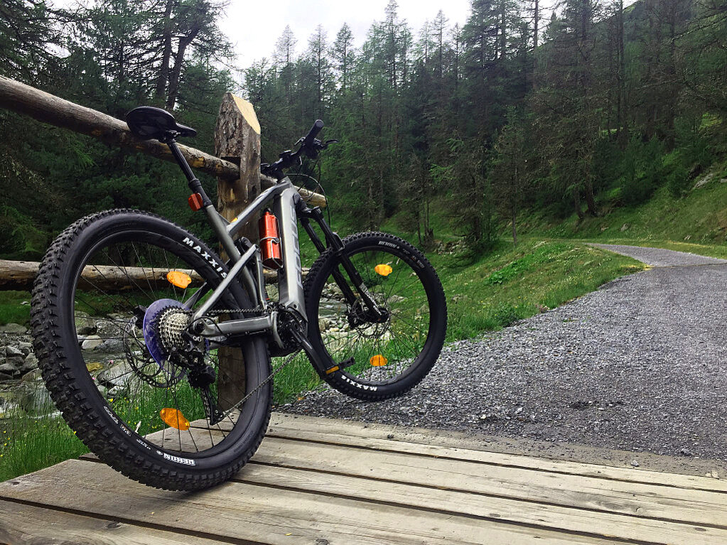 9d9d46cd-36c9-49ab-a9f7-4cfc376678a9