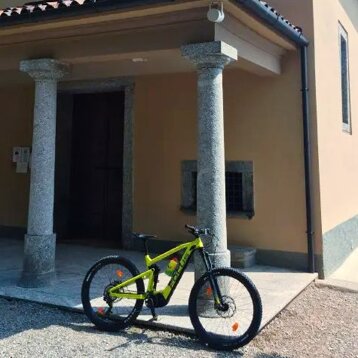 23364905-aa4d-4c93-a573-0262624c8586