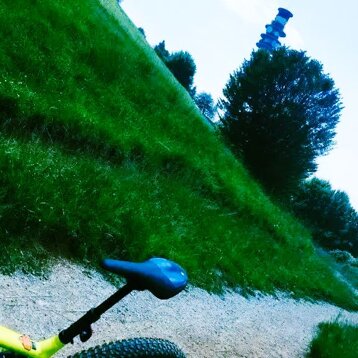 2c198c5f-7377-4759-8e27-adc388a0ee49