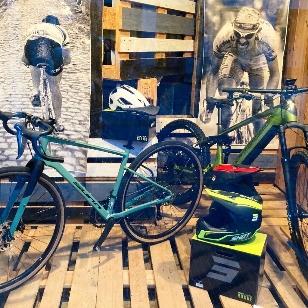 8e9b66fd-f71f-4d81-ae93-b7aecfe76d03