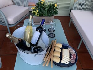 Aperitif time