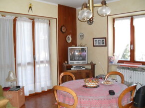 d09cb680-e087-40dd-98e2-ad38711839b7