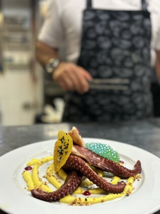 img_4221.jpeg img_4221.jpeg