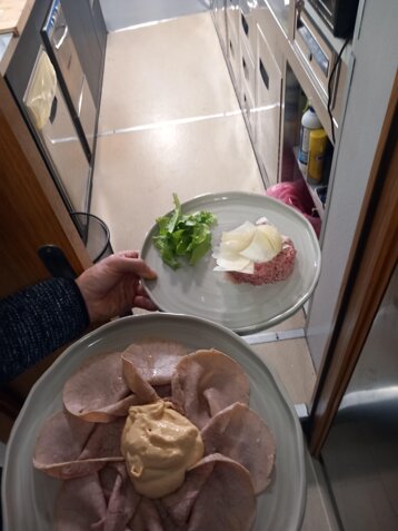 298f4b73-de94-481c-8c9c-2f48b07d8612