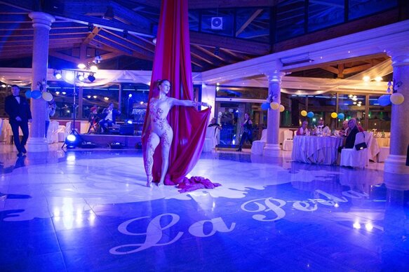 a037f687-9348-4a75-be96-0fd62e0701c9 a037f687-9348-4a75-be96-0fd62e0701c9