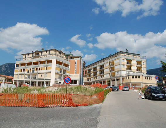 6dee0459-8508-4cae-9c9d-594860b4b42e 6dee0459-8508-4cae-9c9d-594860b4b42e