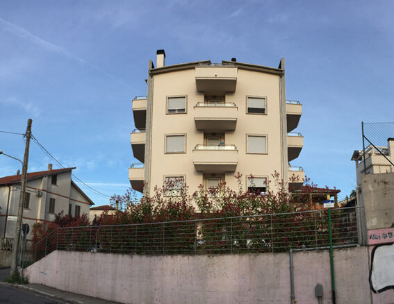 5b517d1a-9763-4060-b7da-9beb76c64144