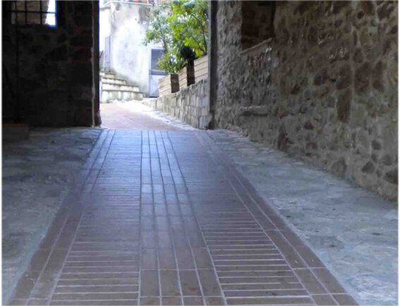 165f894b-5f6c-47c1-aacd-1f8a70efa5e9