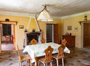 c3e453eb-9fe4-4cb8-8ac9-5143f78485ea