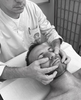 Sintomi di malocclusione e dolore cranio-facciale trattati con osteopatia Sintomi di malocclusione e dolore cranio-facciale trattati con osteopatia