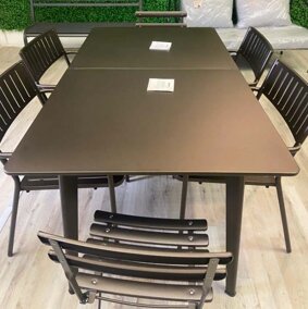 tavolo per l'esterno plus 4 emu a prezzo ribassato.jpeg tavolo per l'esterno plus 4 emu a prezzo ribassato.jpeg