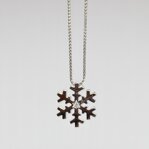 collana-pendente-fiocco-oro-bianco-e-diamanti-salvini