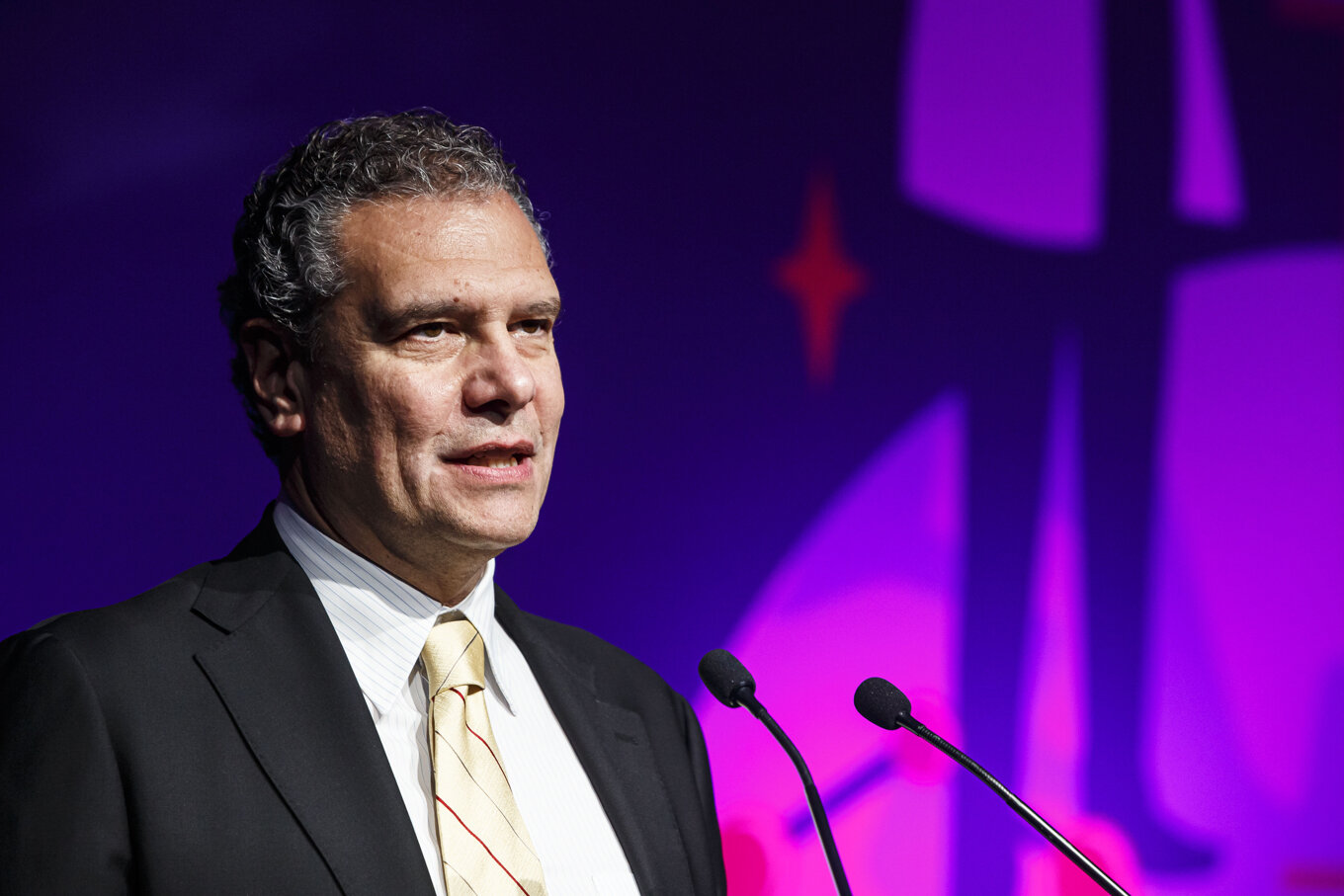 gianluca speaking_feb 2023.jpeg gianluca speaking_feb 2023.jpeg