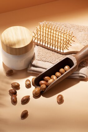 composition-natural-argan-seeds.jpeg