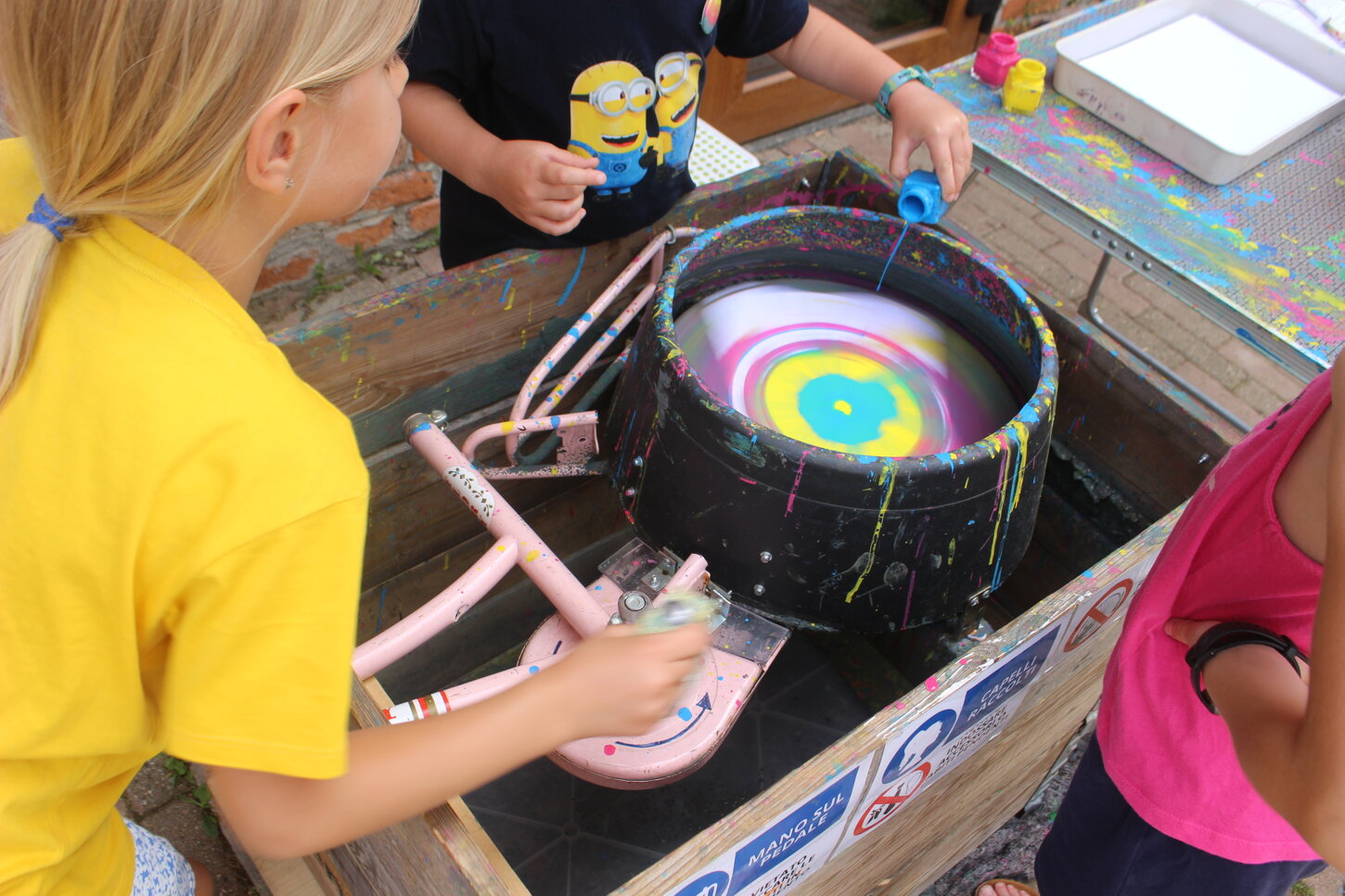 Laboratorio creativo bambini bicicletta, ludobus, biblioteca, scuola, animazione