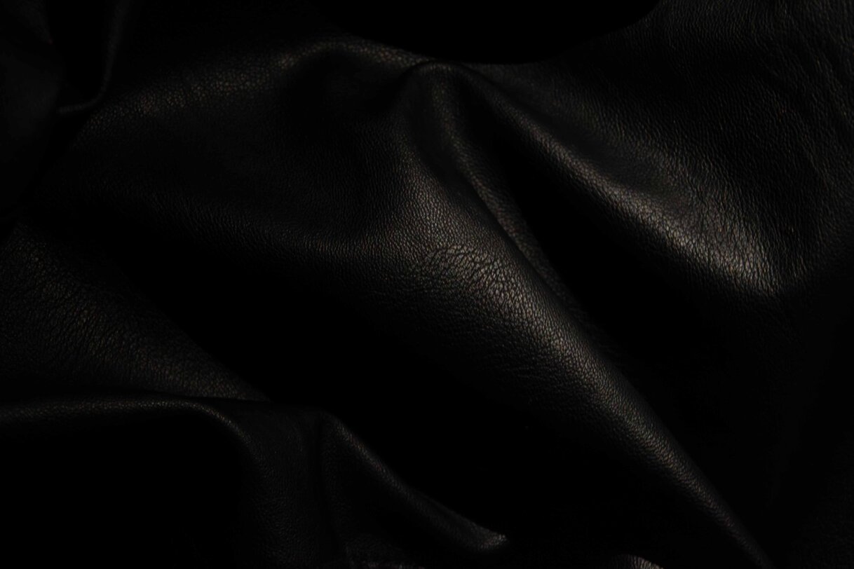 leather-bg.jpeg leather-bg.jpeg