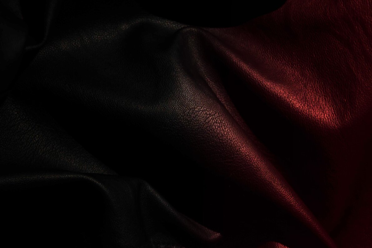 black-to-red-min.jpeg black-to-red-min.jpeg