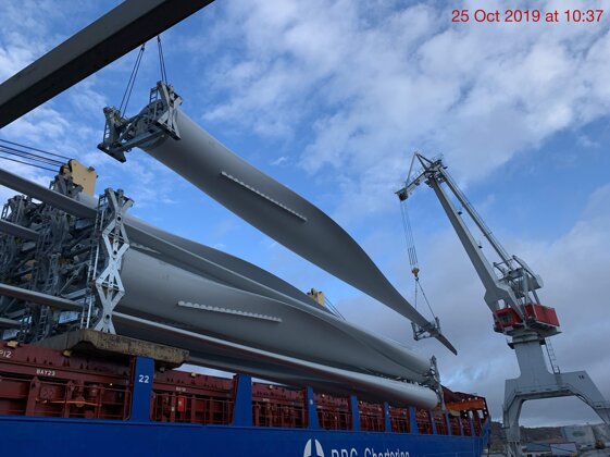 6c78c77b-97e0-4325-b0e6-0c2258ac6410 6c78c77b-97e0-4325-b0e6-0c2258ac6410