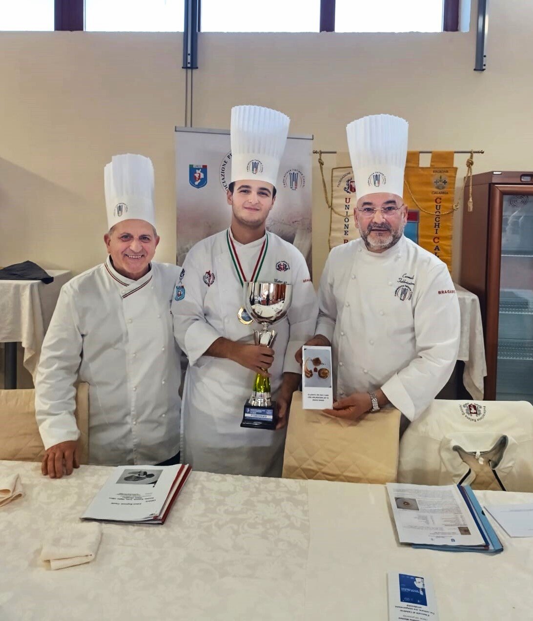 L&rsquo;Istituto Alberghiero Mancini di Cosenza trionfa alla selezione regionale dei Campionati della Cucina Italiana