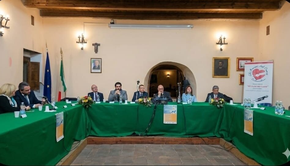 Morano, al via il progetto “Mai più Soli” Il sindaco Mario Donadio: «Nasce una rete di protezione e prossimità» Morano, al via il progetto “Mai più Soli” Il sindaco Mario Donadio: «Nasce una rete di protezione e prossimità»