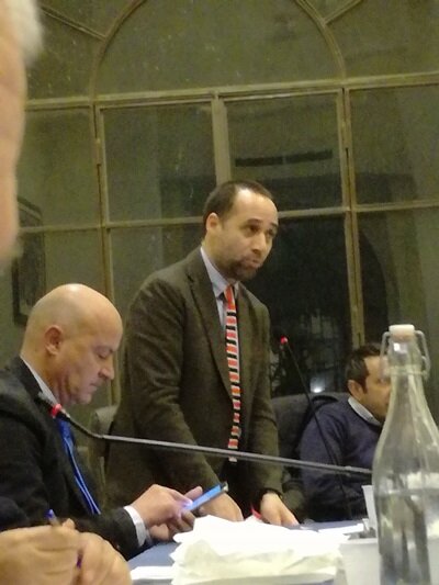 DOCUMENTO A SOSTEGNO DELLA LOTTA PER LA DIFESA DELLA DIGNITA’ E DELLE POSTAZIONI LAVORATIVE DEGLI EX LSU-LPU CALABRIA. DOCUMENTO A SOSTEGNO DELLA LOTTA PER LA DIFESA DELLA DIGNITA’ E DELLE POSTAZIONI LAVORATIVE DEGLI EX LSU-LPU CALABRIA.