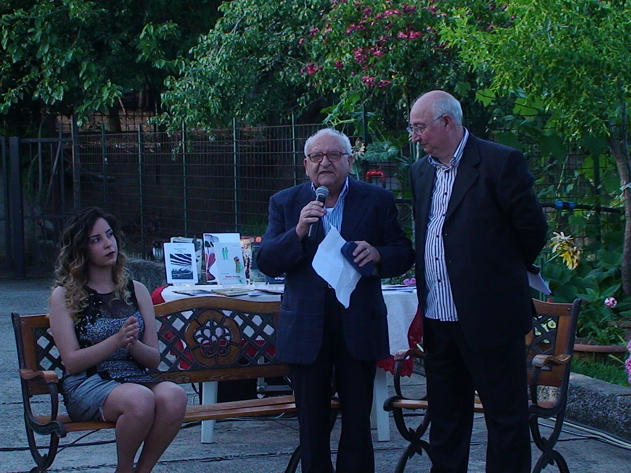 PREMIATI SCRITTORI ED ARTISTI NELLA IX EDIZIONE DEL PREMIO LETTERARIO E DELLE ARTI “VALLE CRATI”